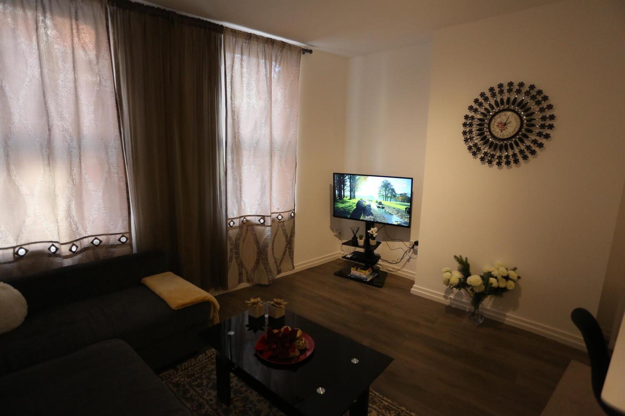 לונדון Luxury 1 Bedroom Flat In The Heart Of Wood Green חדר תמונה